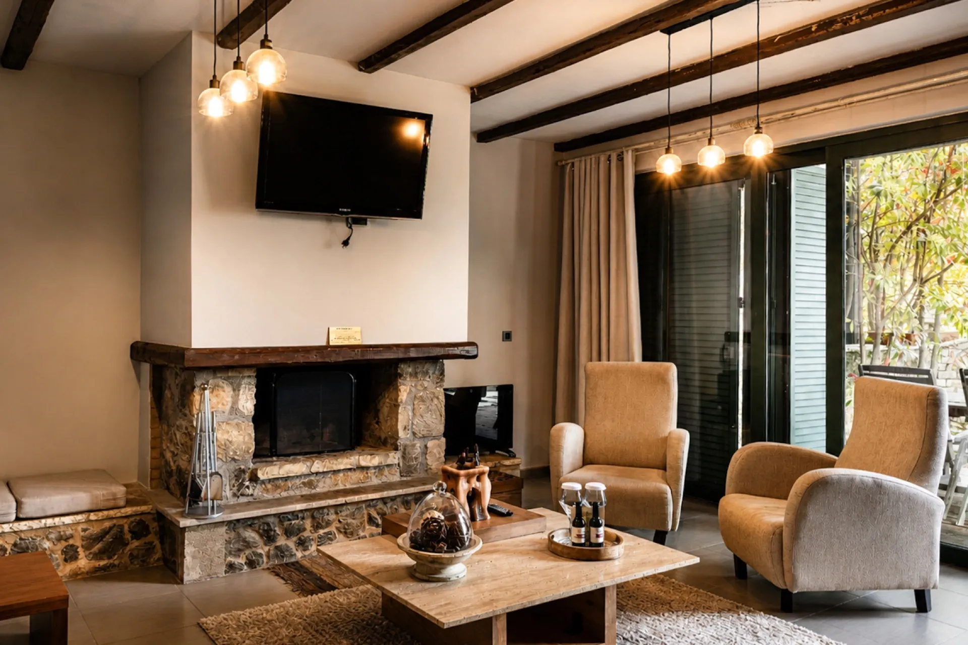 Superior Suite with Fireplace